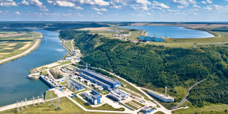 «Укргідроенерго» отримає €120 млн від ЄІБ на модернізацію гідроелектростанцій Економіка