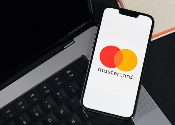 Mastercard запустила ШІ-платформу для створення дизайну карток
