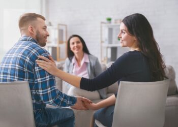 Фонд Ріната Ахметова запрошує на онлайн-тренінг “Процес рекрутингу в сімейні форми виховання”