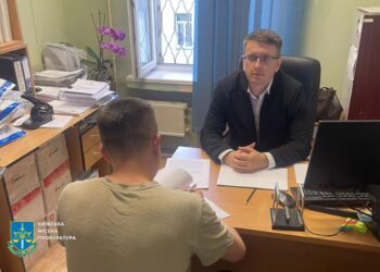 Корупція в “Київзеленбуді”: затримали екскерівника за підозрою у розтраті коштів | ПРО ГОЛОВНЕ