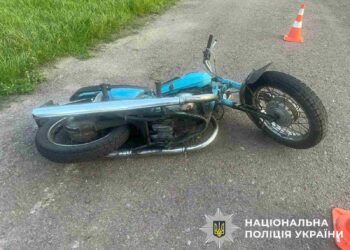 На Бориспільщині мотоцикліст наїхав на жінку
