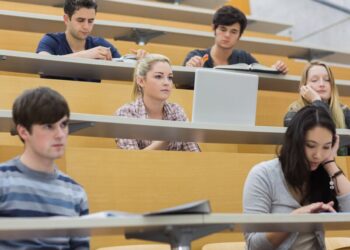 “Помітно дисбаланс”. Які спеціальності в Україні найпопулярніші серед студентів