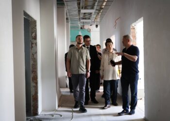 Посол Республіки Корея відвідав реабілітаційний центр у Бучі