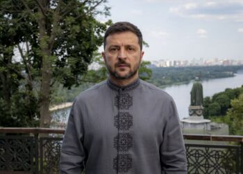 “Українці тут були, є і будуть”. Зеленський привітав країну із Днем державності. Зворушливе відео