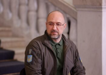 Верховна Рада відправила у відставку прем’єр-міністра: 261 “за”