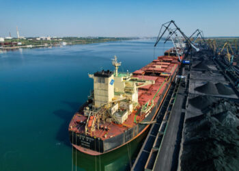 Епіцентр та одеська бізнес-сім’я Урбанських будують термінал на 5 млн т у порту Південний Економіка