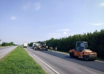 На автодорогах Київщини проводять роботи з експлуатаційного утримання