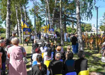 На Бориспільщині у селі Глибоке відкрили Алею Героїв (ФОТО)