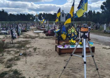 На міському кладовищі Українки розпочали створення Алеї Героїв