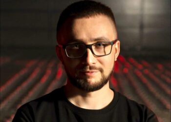 Підозрювану в замаху на Стерненка суд лишив під вартою