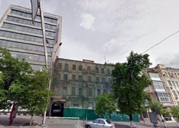 У центрі Києва продають будинок XIX століття на Великій Васильківській | ПРО ГОЛОВНЕ