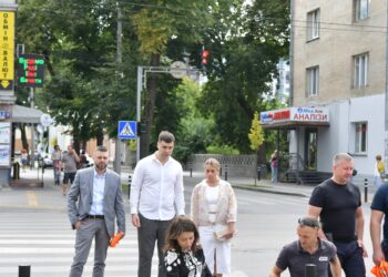 У Рівному відкрили інклюзивний маршрут завдовжки 1,5 км | ПРО ГОЛОВНЕ