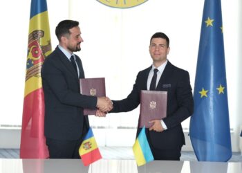 Україна й Молдова продовжили “транспортний безвіз”