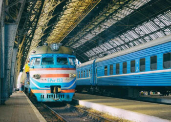 Укрзалізниця реструктуризує понад $1 млрд боргу |