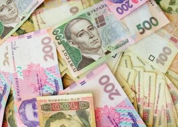 Великі платники податків забезпечили майже половину надходжень бюджету за 7 місяців |