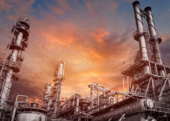 Держава знову намагається продати частку в Нафтохіміку Прикарпаття за 425 млн грн Економіка