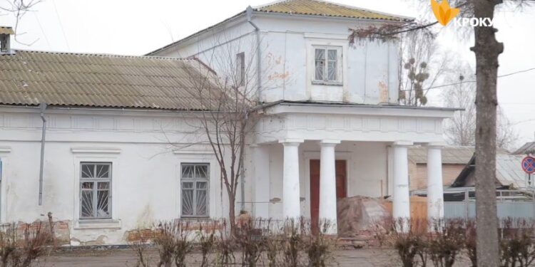 Громада Білої Церкви вимагає скасувати незаконний аукціон “Поштової станції”