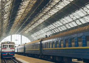 Літні перевезення Укрзалізниці зросли до 8 млн пасажирів |