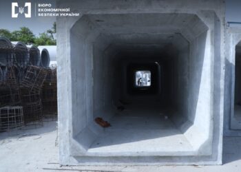 На Київщині освітянську чиновницю судитимуть за зловживання під час будівництва укриття