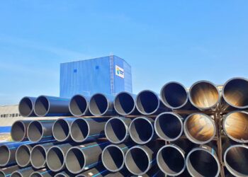 На Київщині відкрили перший в Україні завод з виробництва полімерних труб