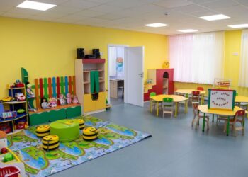 На Київщині викрили багатомільйонні витрати з бюджету у двох дитячих садках, які фактично не працювали