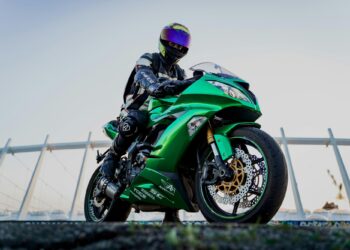 Петиція про заборону гучних мотоциклів у Києві набрала голоси | ПРО ГОЛОВНЕ