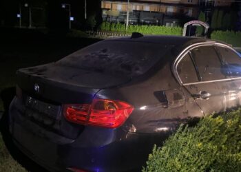 У Білій Церкві нетверезий водій на BMW в’їхав у клумбу