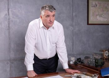 Фонд власника оборонної компанії НВО «Практика» купляє готельно-офісний проєкт в Києві Економіка
