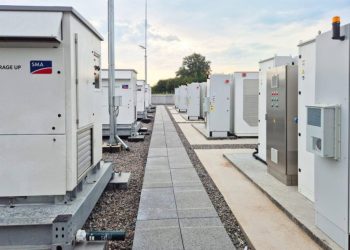 Українська ДТЕК продає інвестору Actis два проєкти акумуляторних сховищ у Польщ Економіка