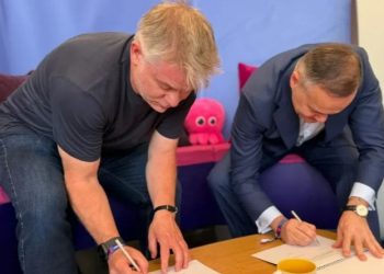 ДТЕК і британська Octopus Energy створюють СП для реалізації програми сонячної генерації на €100 млн Економіка