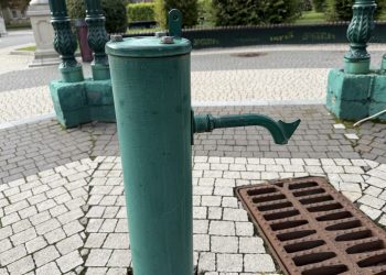 Бювет на центральній площі Ірпеня планують знову запустити: розпочали підготовку | ІРПІНСЬКИЙ ВІСНИК