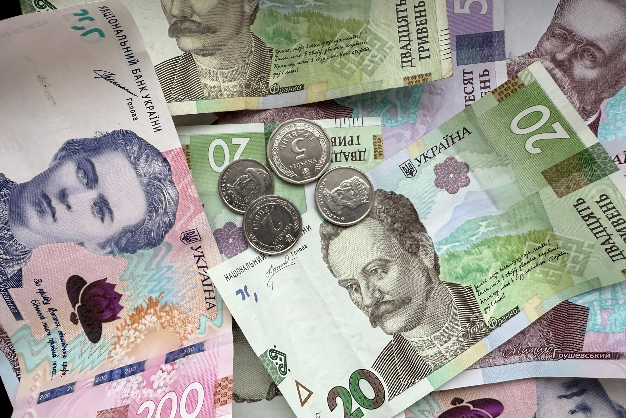 Ціни в Україні знову зросли: що найбільше подорожчало