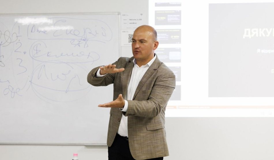 Чортків, який підписав Декларацію міст, вільних від газу, готується до зимового періоду. 1