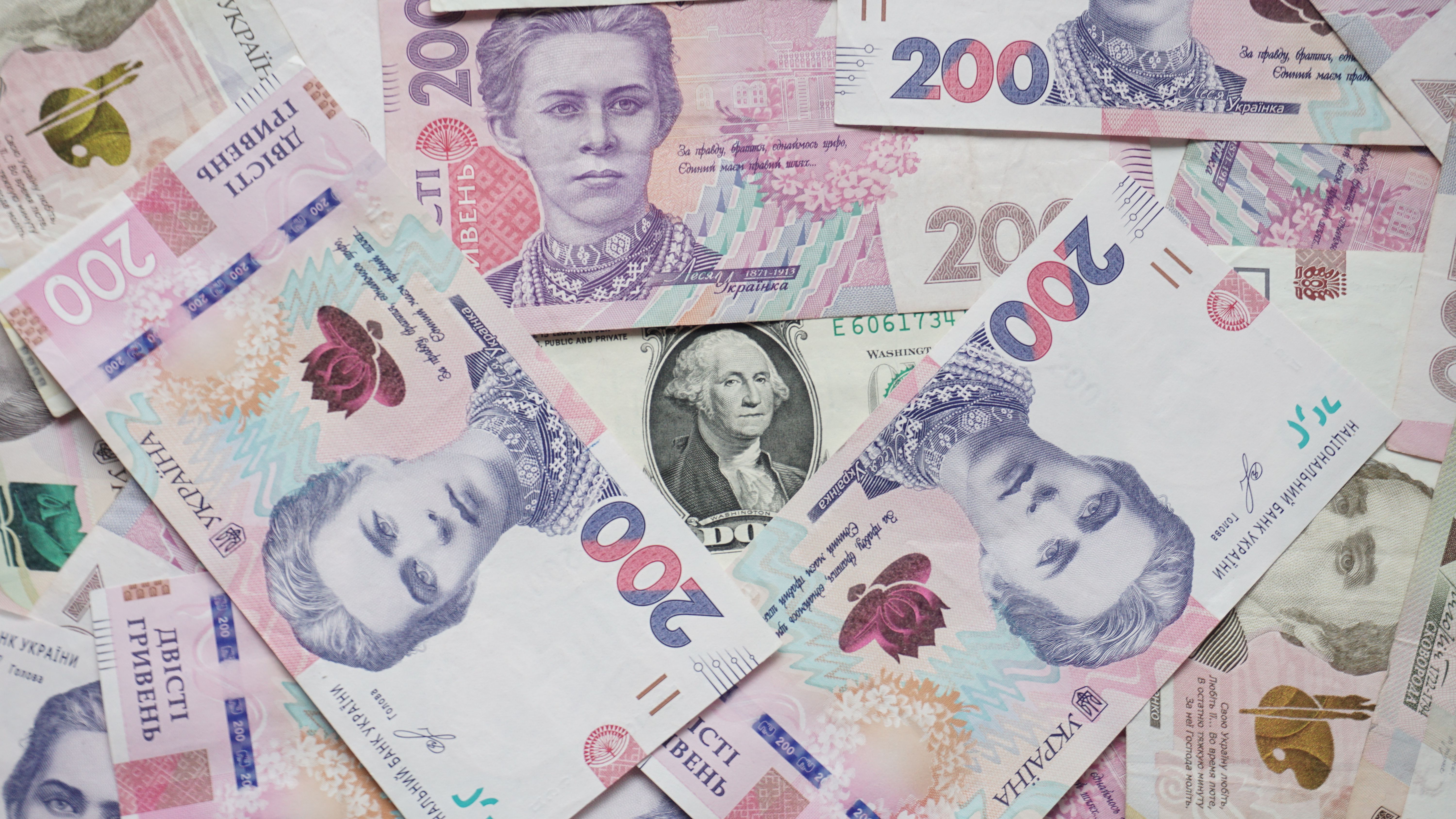 Кабмін схвалив державний бюджет на 2027 рік: на що підуть кошти