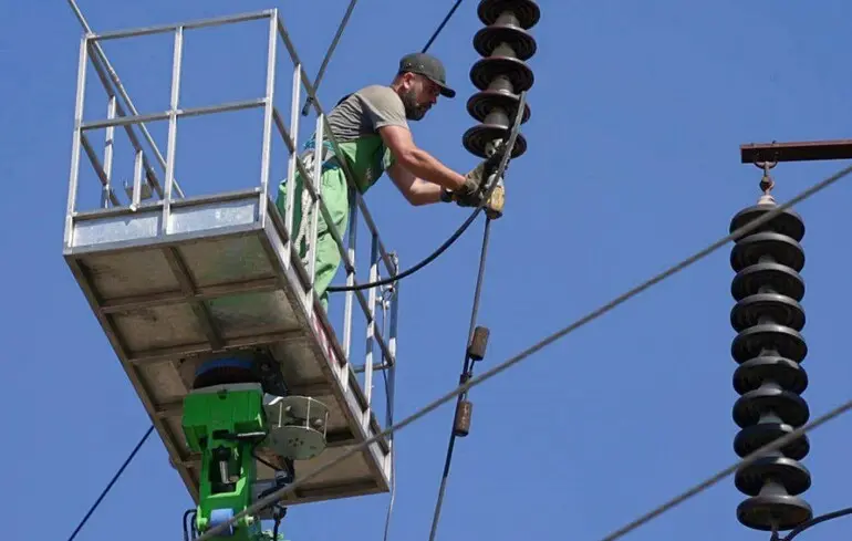 Нові енергетичні об'єкти планується ввести в експлуатацію до завершення наступного року. 1