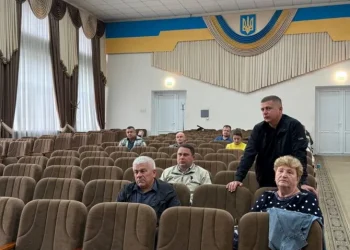 Ремонт вуличного освітлення, системи опалення в амбулаторії та обрізка дерев: які роботи тривають у селах Ірпінської громади | ІРПІНСЬКИЙ ВІСНИК