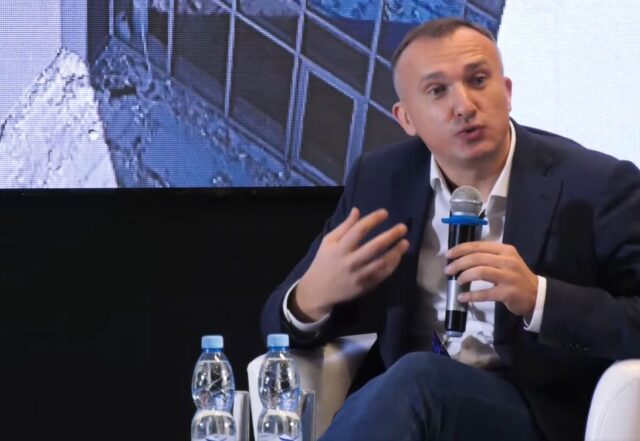 Зірвати личину: Скорик-Шкарівська вичікувала моменту, щоб вигідніше продатися Карплюку?